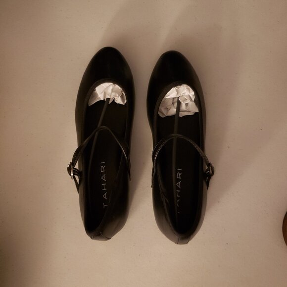 Tahari Vienna Women’s Ballet Flats Shoes Mary Jane Strap Buckle Size 8 New NIB - Picture 1 of 10